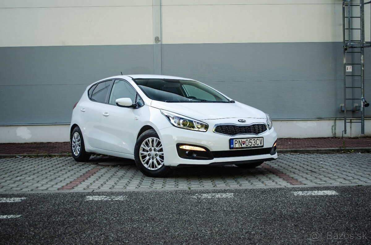 Kia Cee´d 1.4 CVVT Team Slovakia Edition - 7