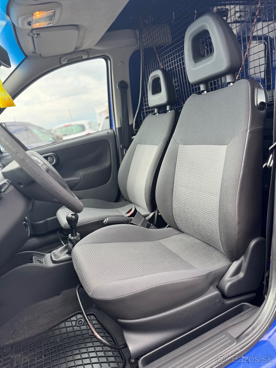 Opel Combo 1.7 CDTi - 7
