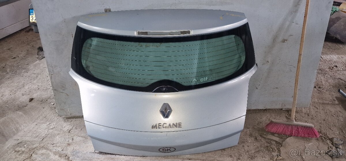 Predam kufrove dvere na RENAULT - 7