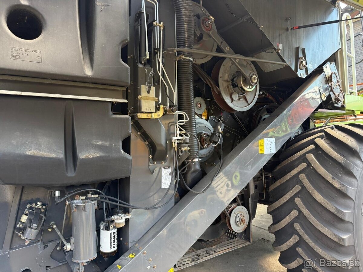 Sklízecí mlátička Claas Lexion 580 s žací lišta V750 dovezen - 7