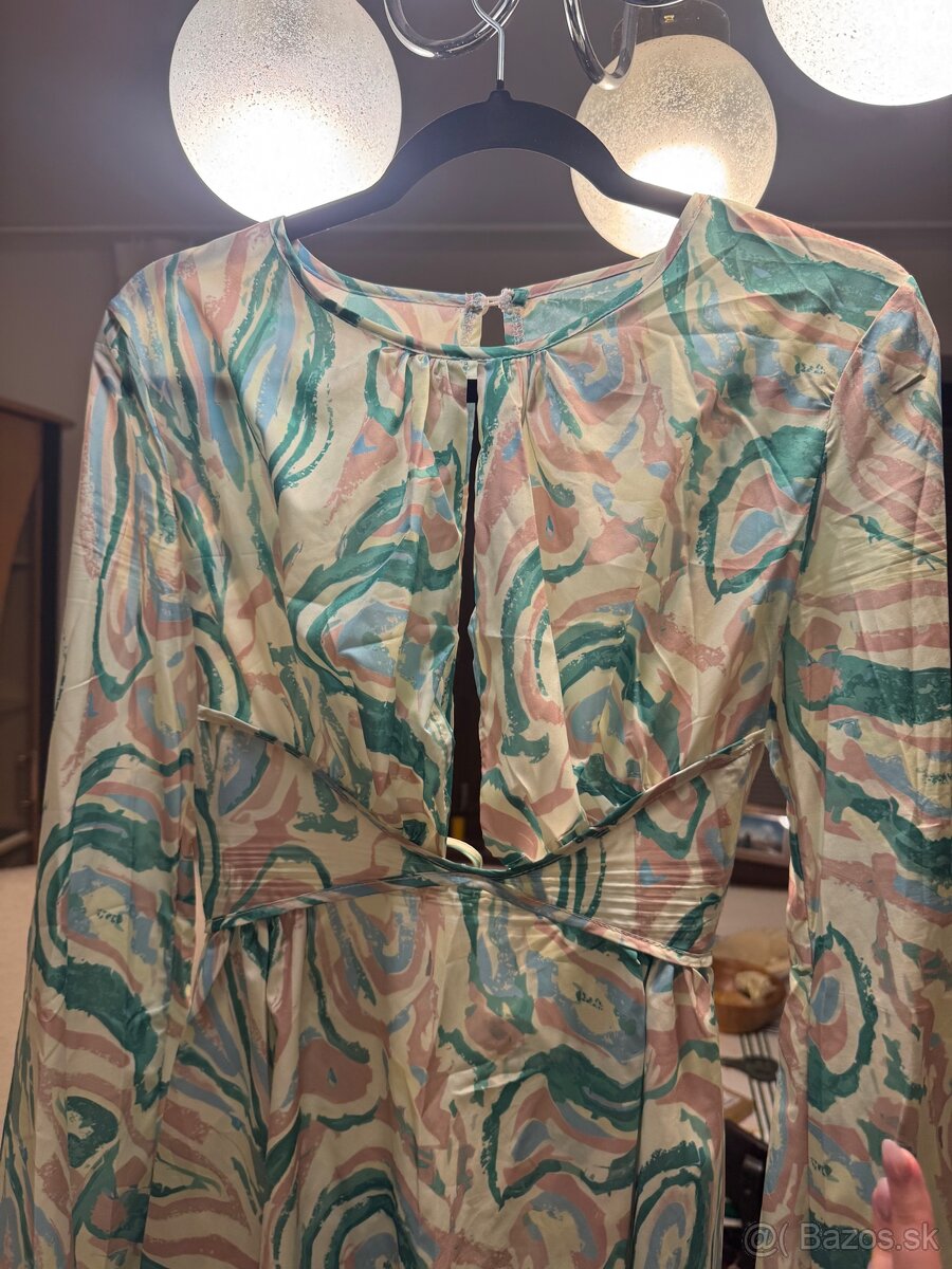 Mini party šaty - 7