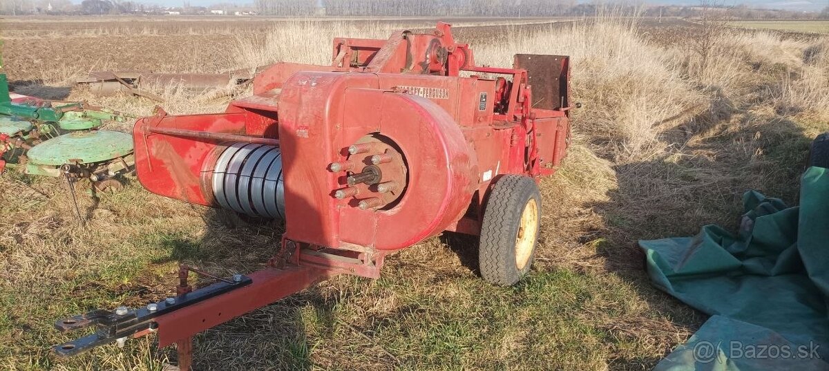 Predám lis Zn. Massey Fergusson - 7