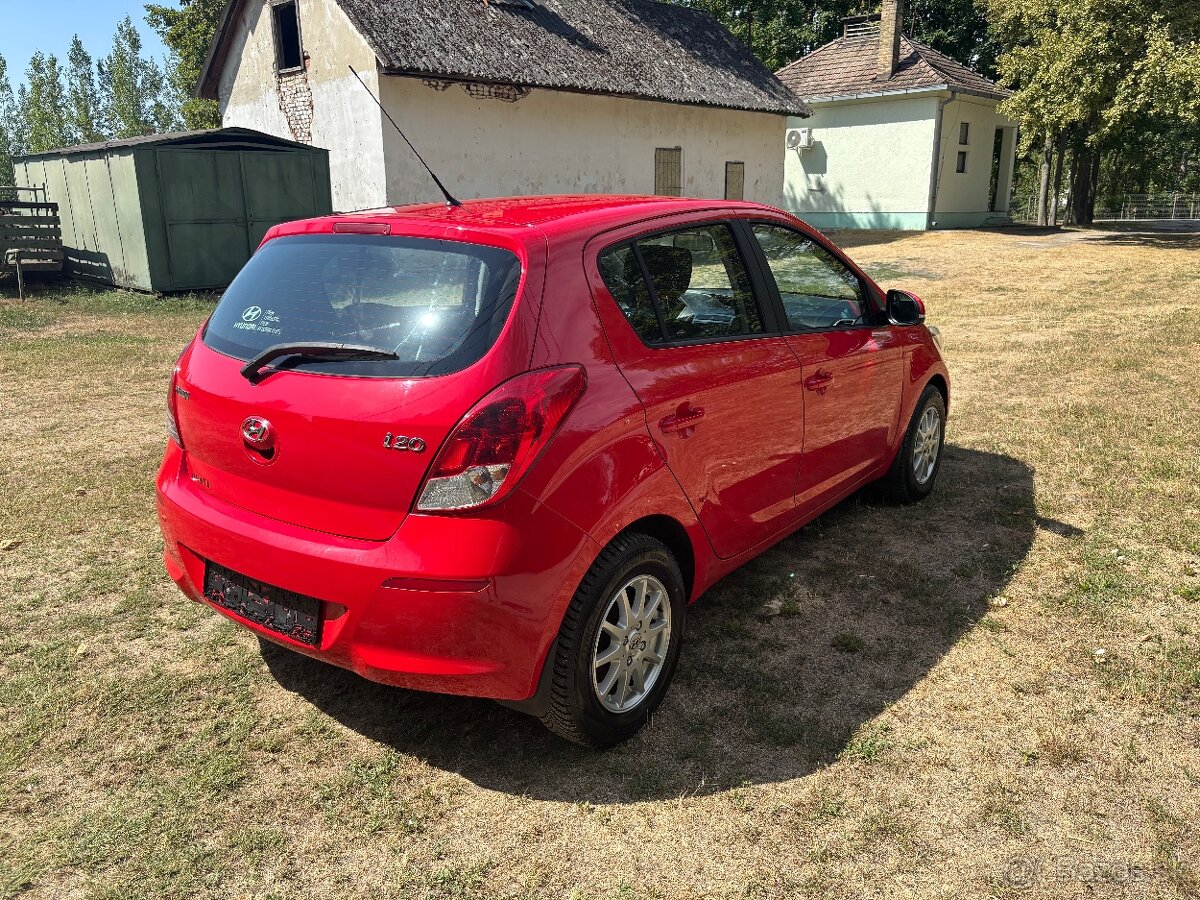 Hyundai i20 1.2i 16V Classic - 7
