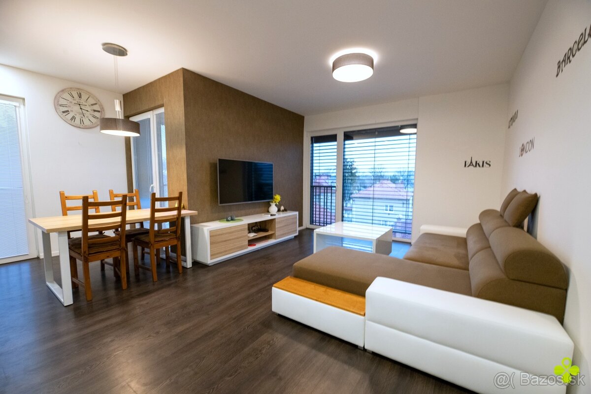 Štýlový 2-izbový byt na prenájom s lodžiou a parkovaním - 7