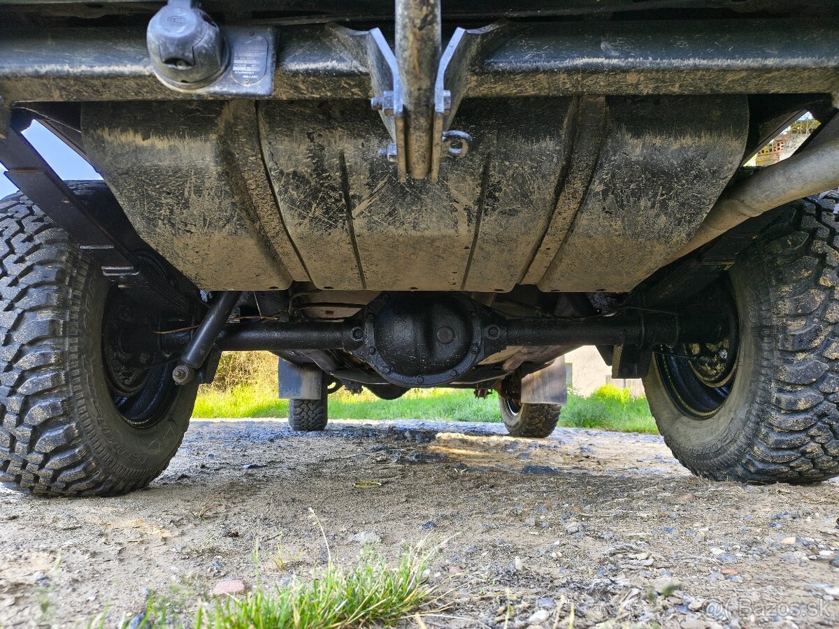 Jeep Cherokee 2.5 TD 85kw - 7