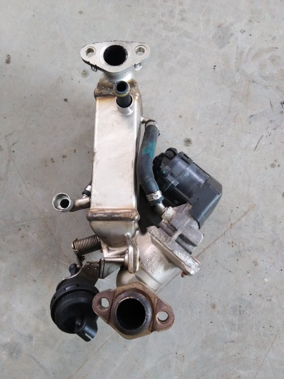 BMW predohrev vody , EGR pre motor N47 - 7