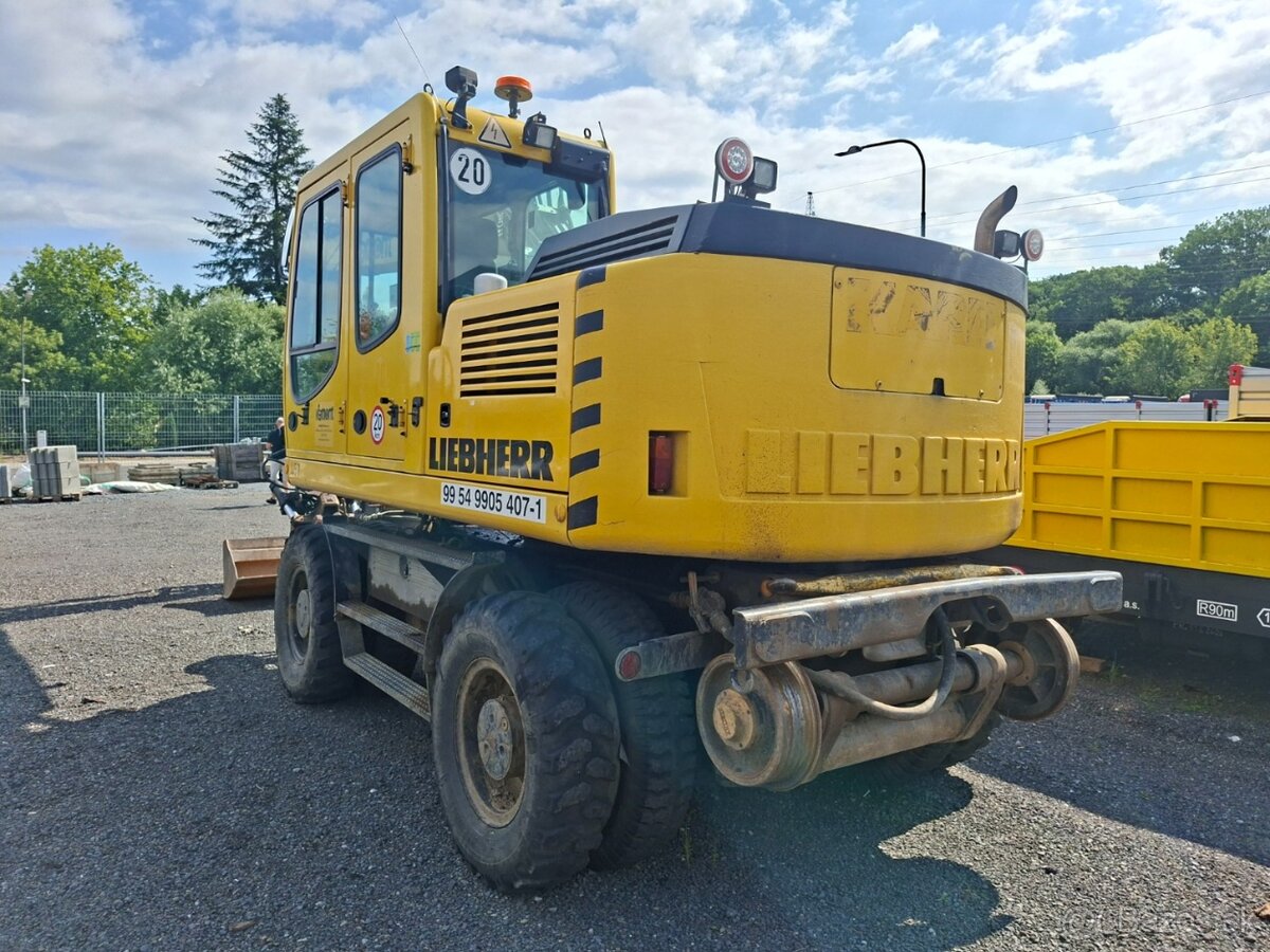 LIEBHERR A 900 C 4X4 - 7