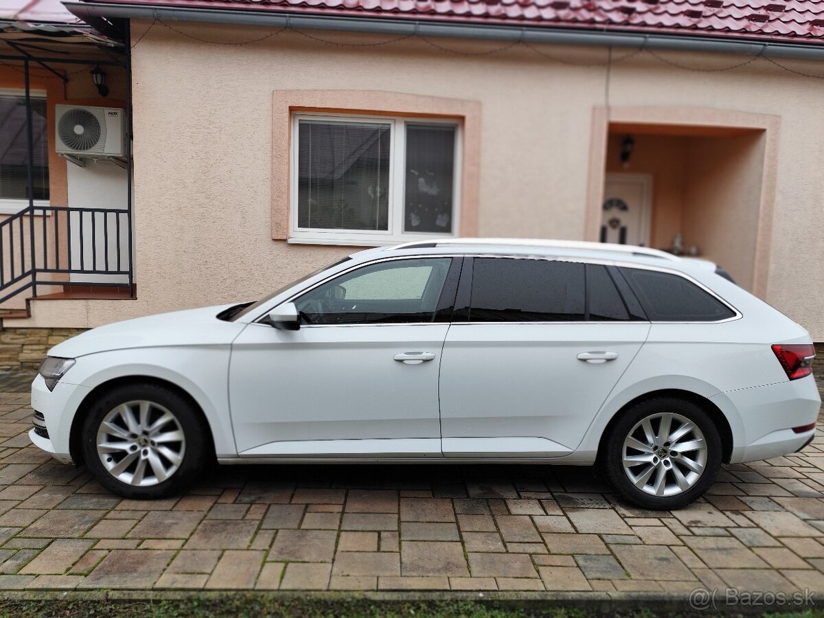 Škoda Superb combi 2.0 TDI STYLE ročník 2023 - 7