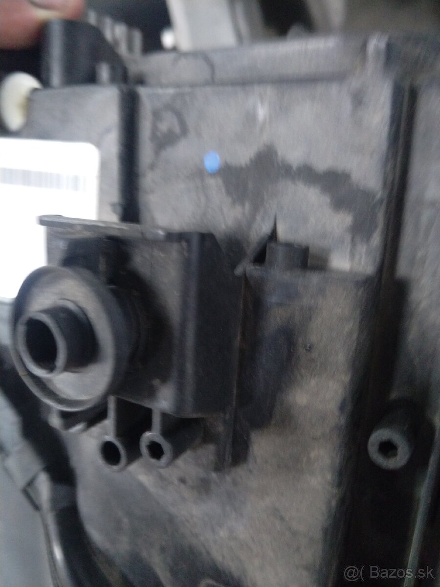 Tiguan II predné svetlo 5NN 941 082c - 7