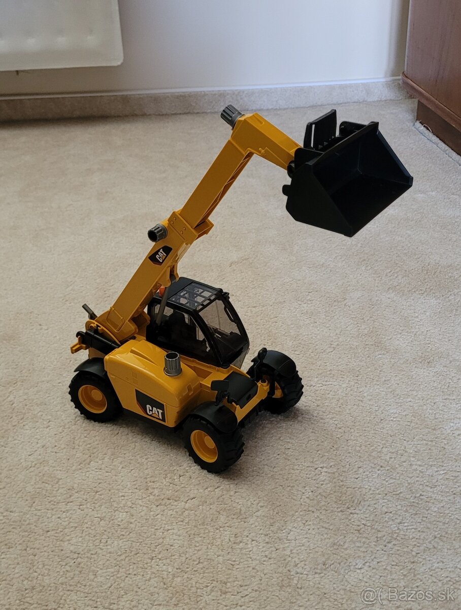 Bruder teleskopicky manipulator CAT Caterpillar - 7