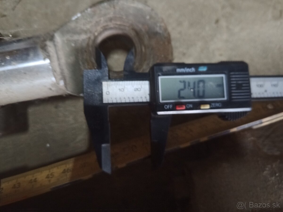 Predám hydraulické valce - 7