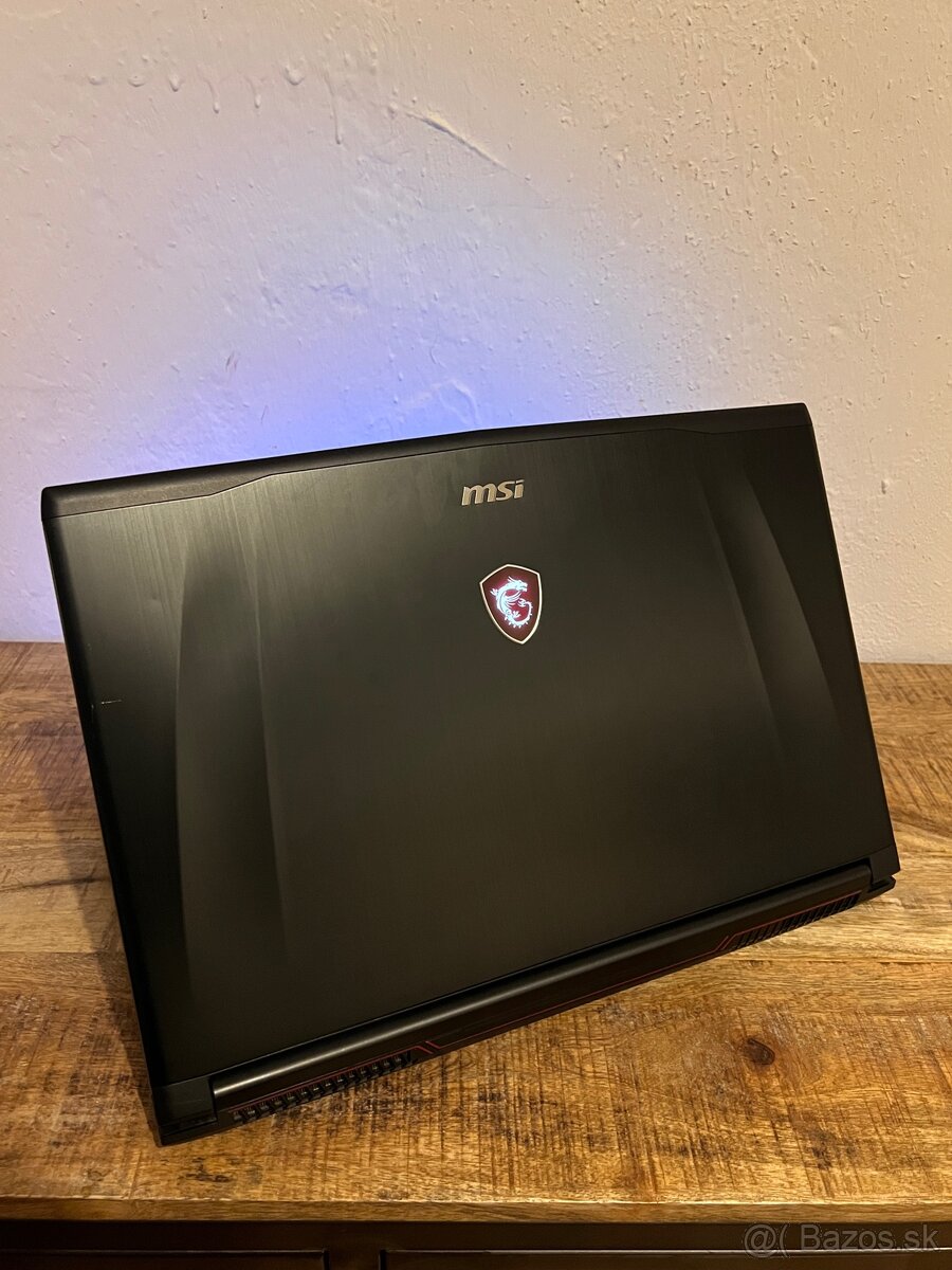 MSI GF72 8RD 17,3” - 7