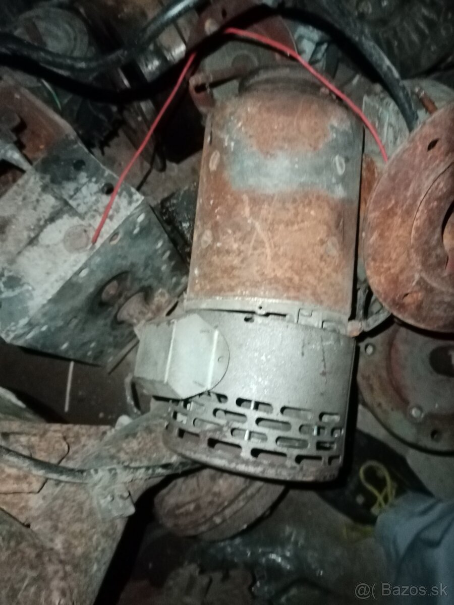 Dynamo a štartér Praga V3S a S5T - 7