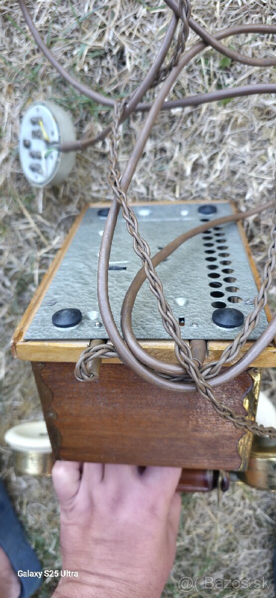 Tesla Telefon - 7