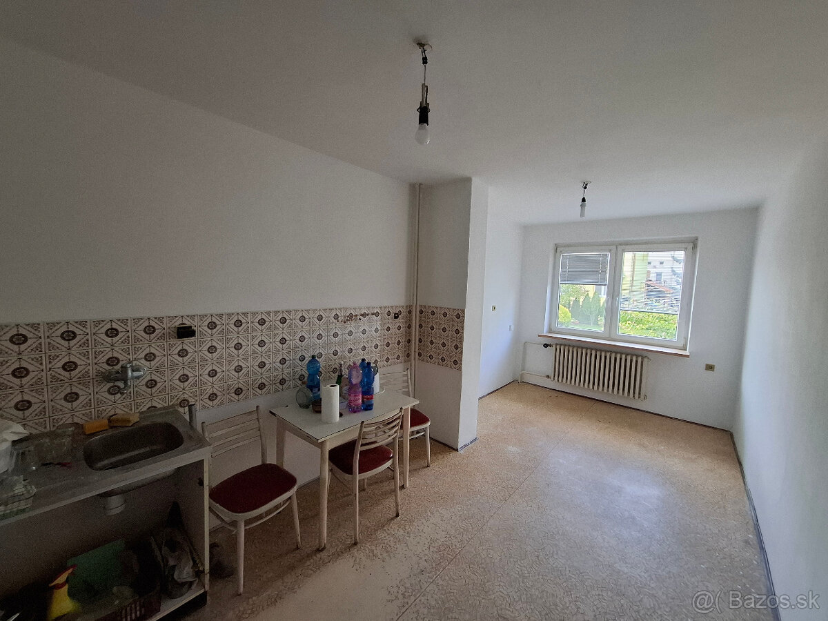 Dom na predaj v tichej lokalite - Sládkovičovo - 7