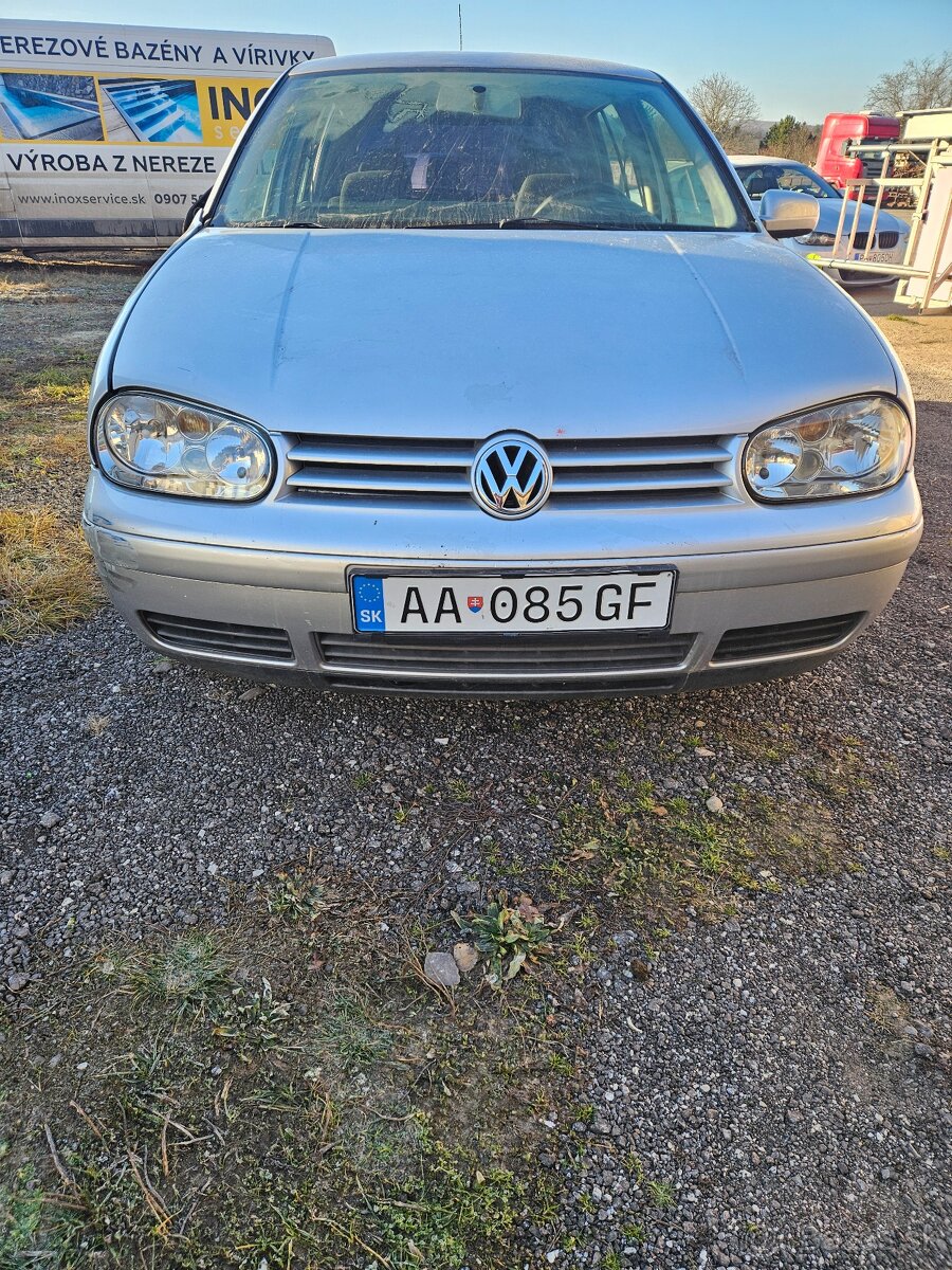 Volkswagen Golf 4 rozpredám - 7