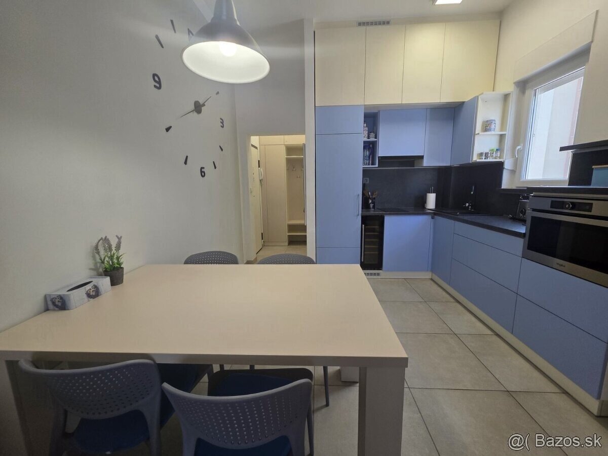 Apartmán v Chorvátsku pri Splite 100 metrov od mora. - 7