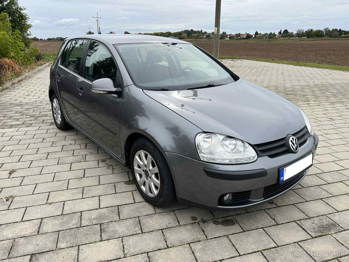 Volksvagen Golf 5 - 7