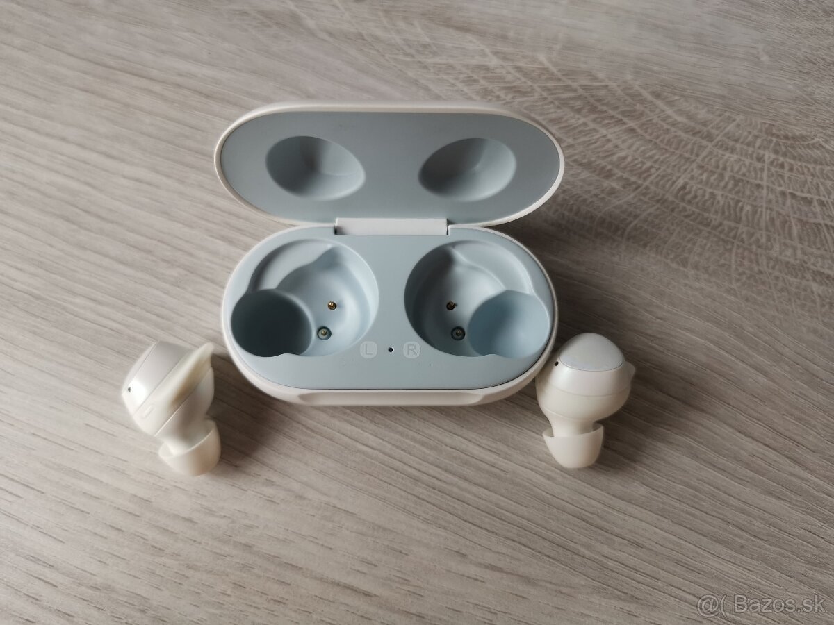 SAMSUNG GALAXY BUDS - 7