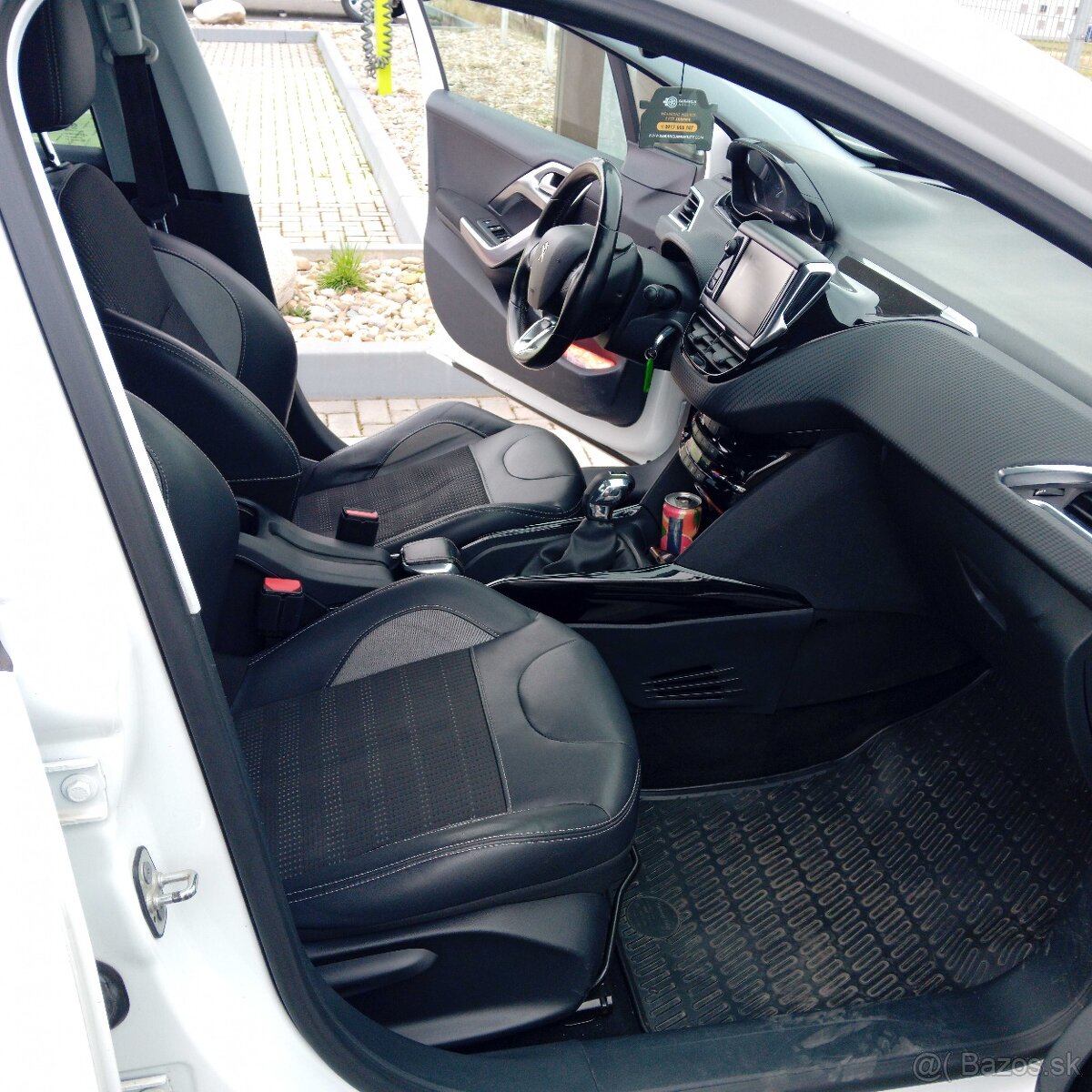 PEUGEOT 2008 1.6 HDI MANUÁL 73kW - 7