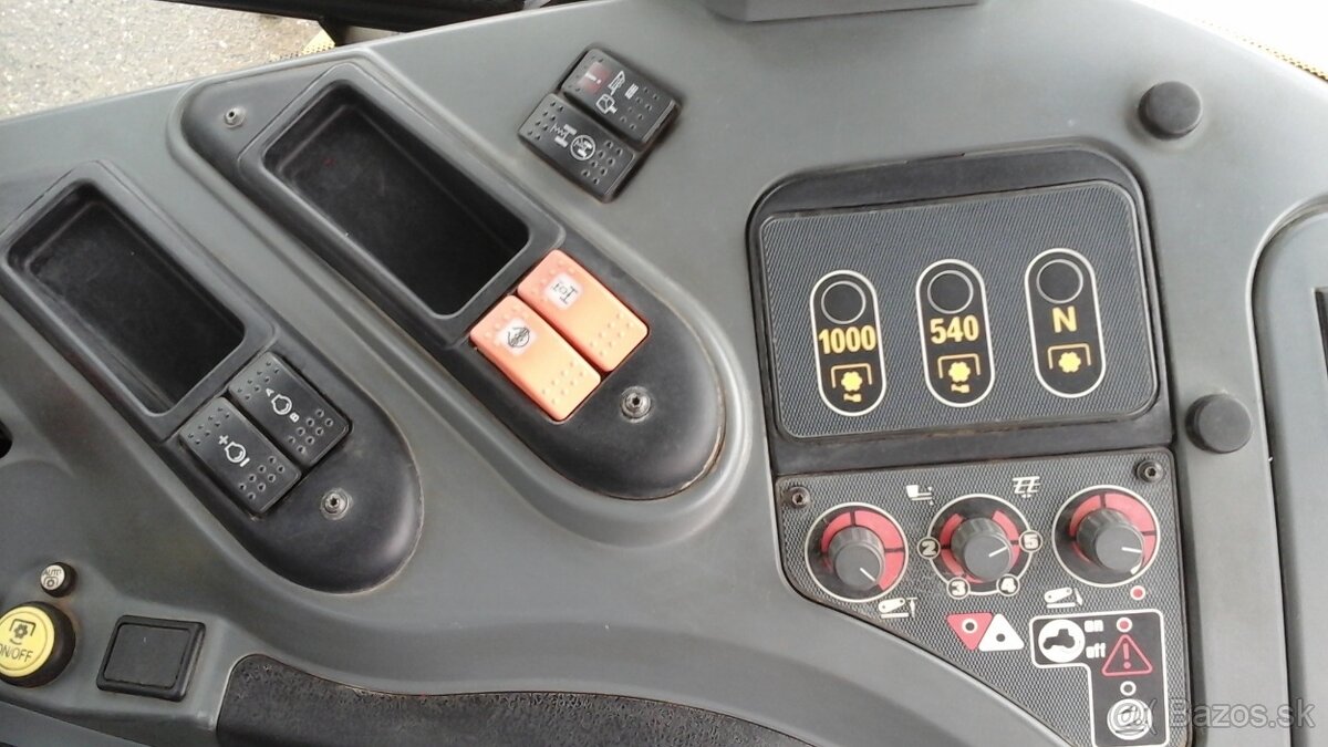 Traktor Challenger 635 B Techstar Vario,215HP - 7