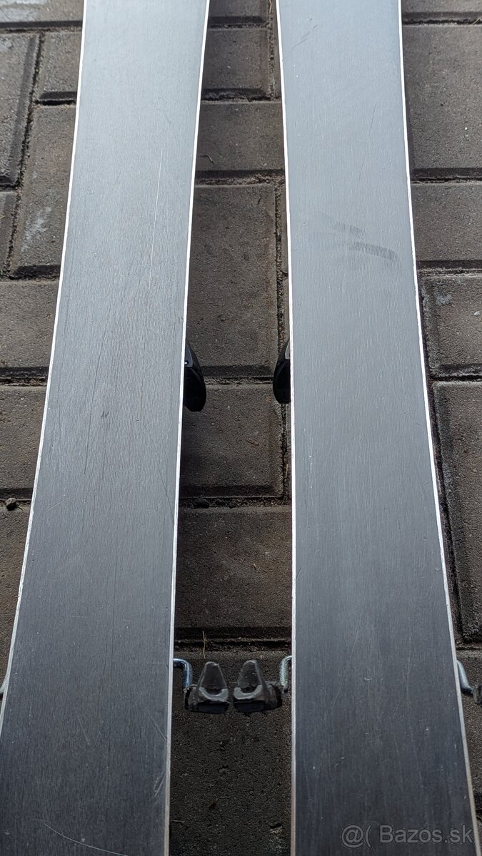 Prémiové švýcarské lyže AK Signature, 158cm, 23/24 - 7