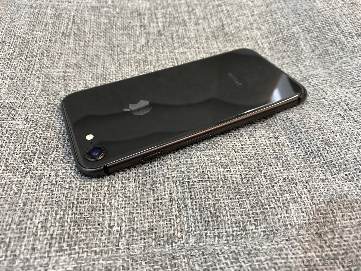 iPhone 8 256GB (plne funkčný) - 7