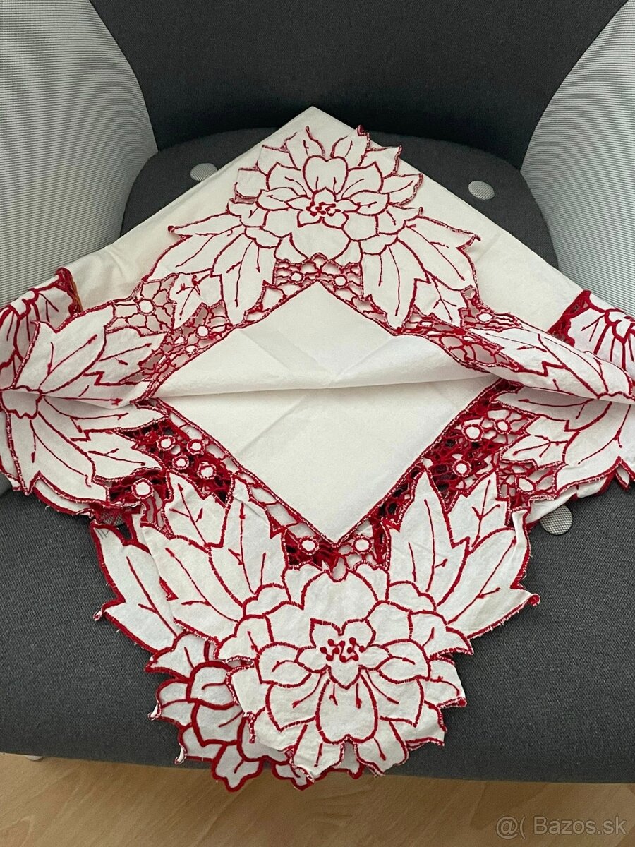 RETRO OBRUS - ručná práca - 7