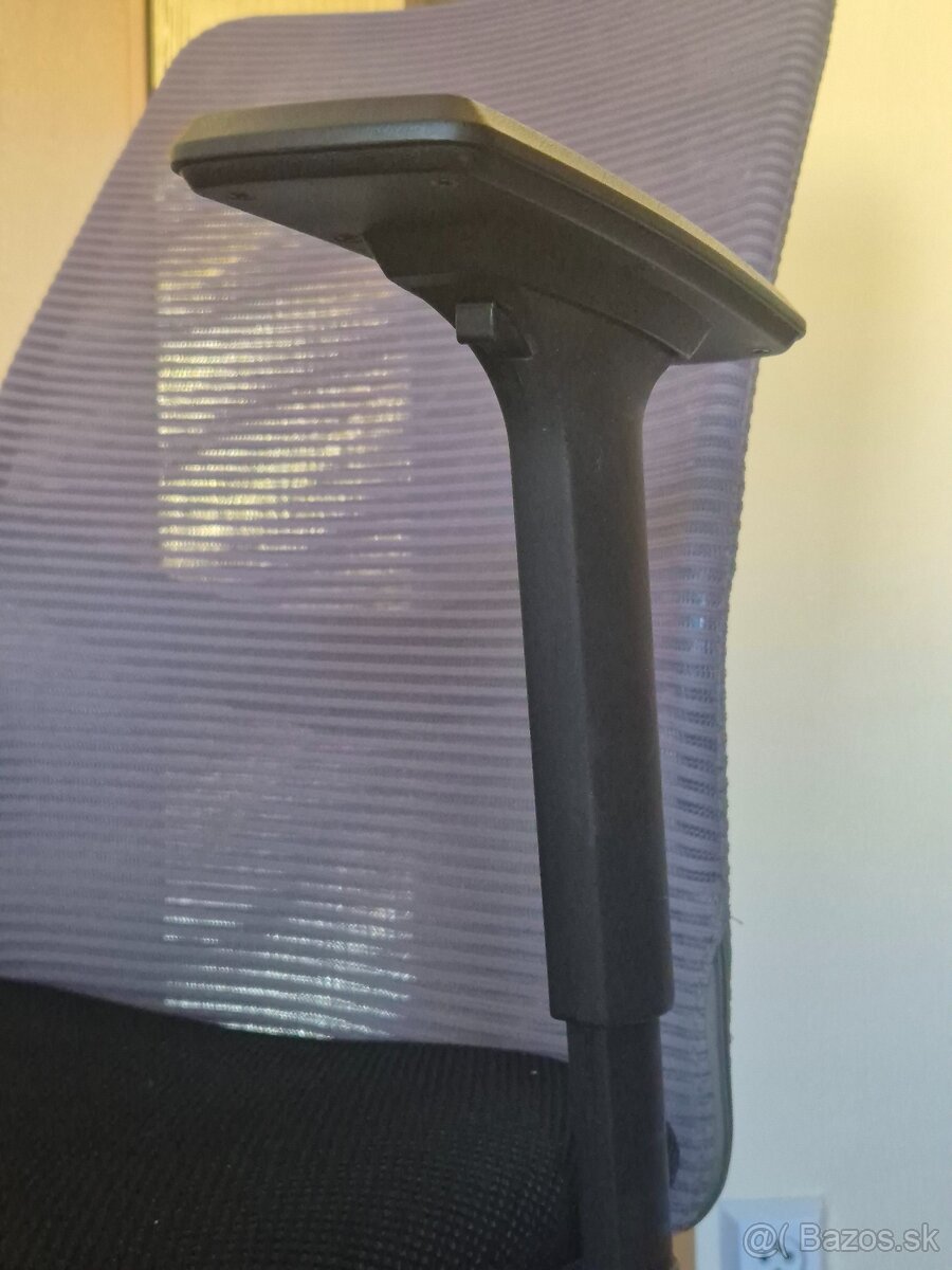 Kancelárska stolička - 7