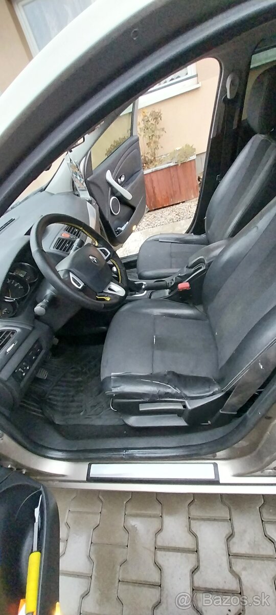 Renault Fluence 1.6 16V 82kw - 7