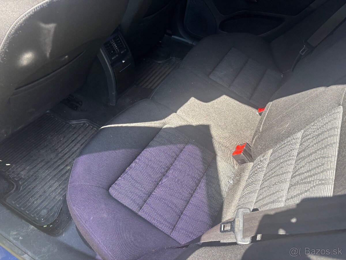 Škoda Octavia kombi 1.6 TDI - 7