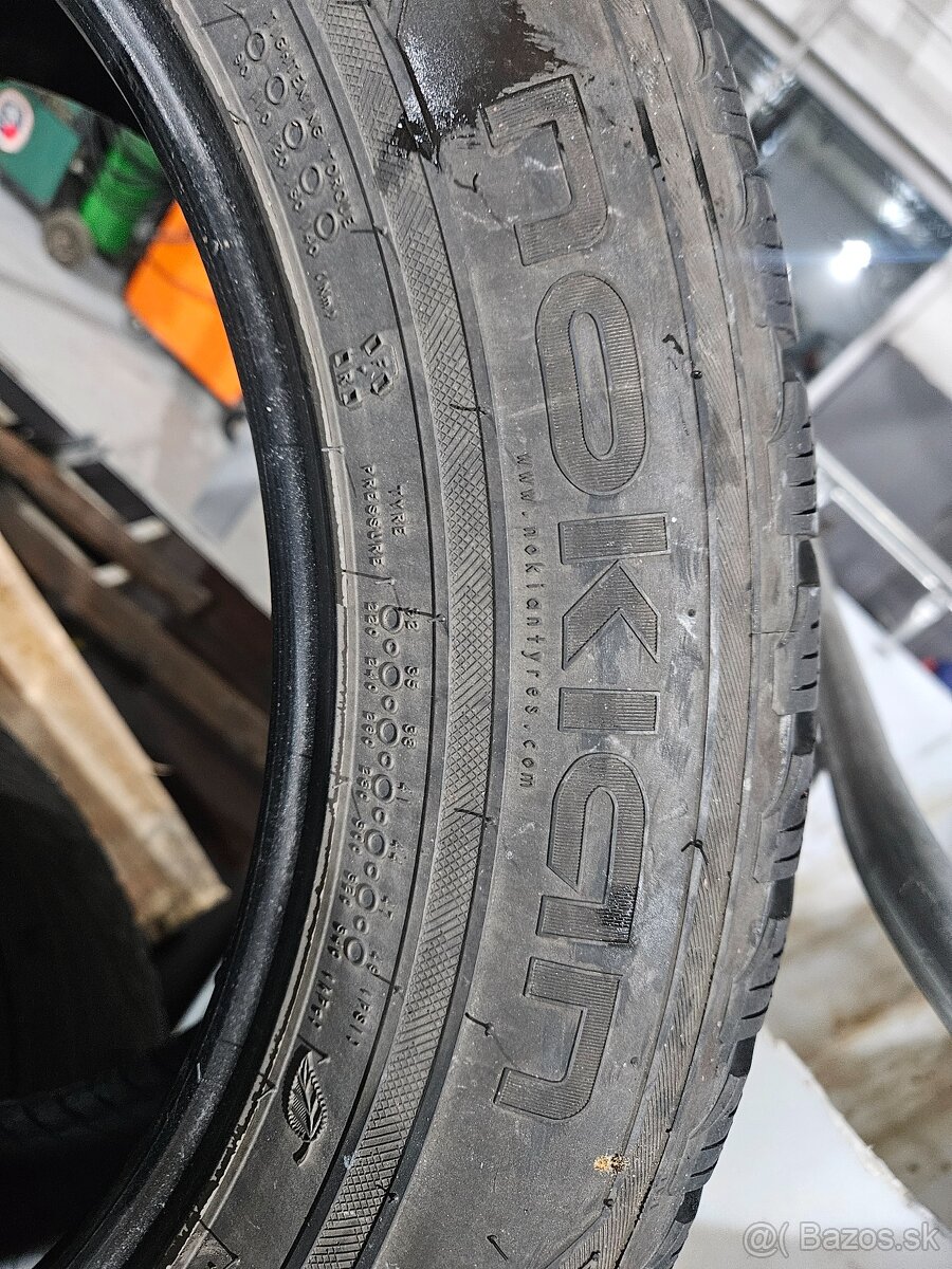 235/55R18 zimne nokian - 7