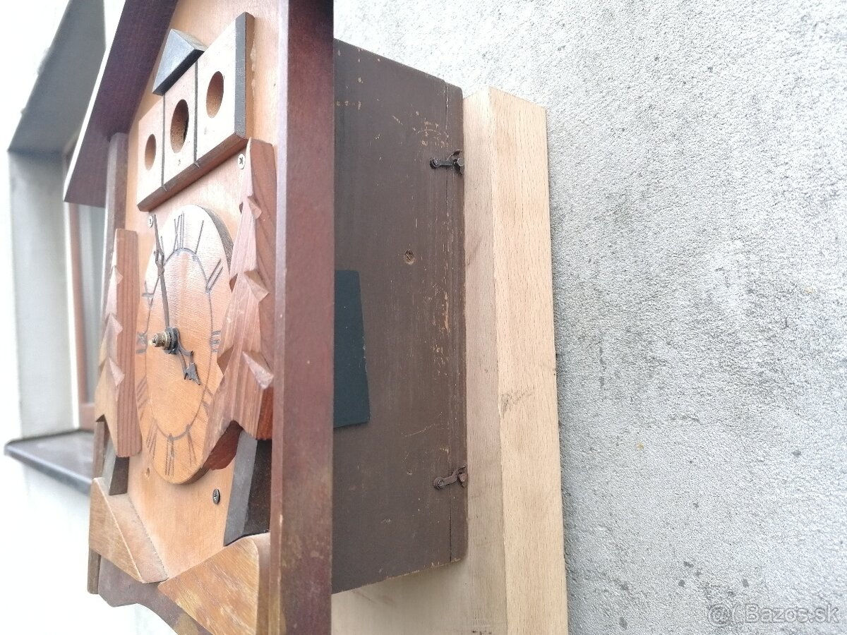 Predám staré drevené kukučkové hodiny - 7