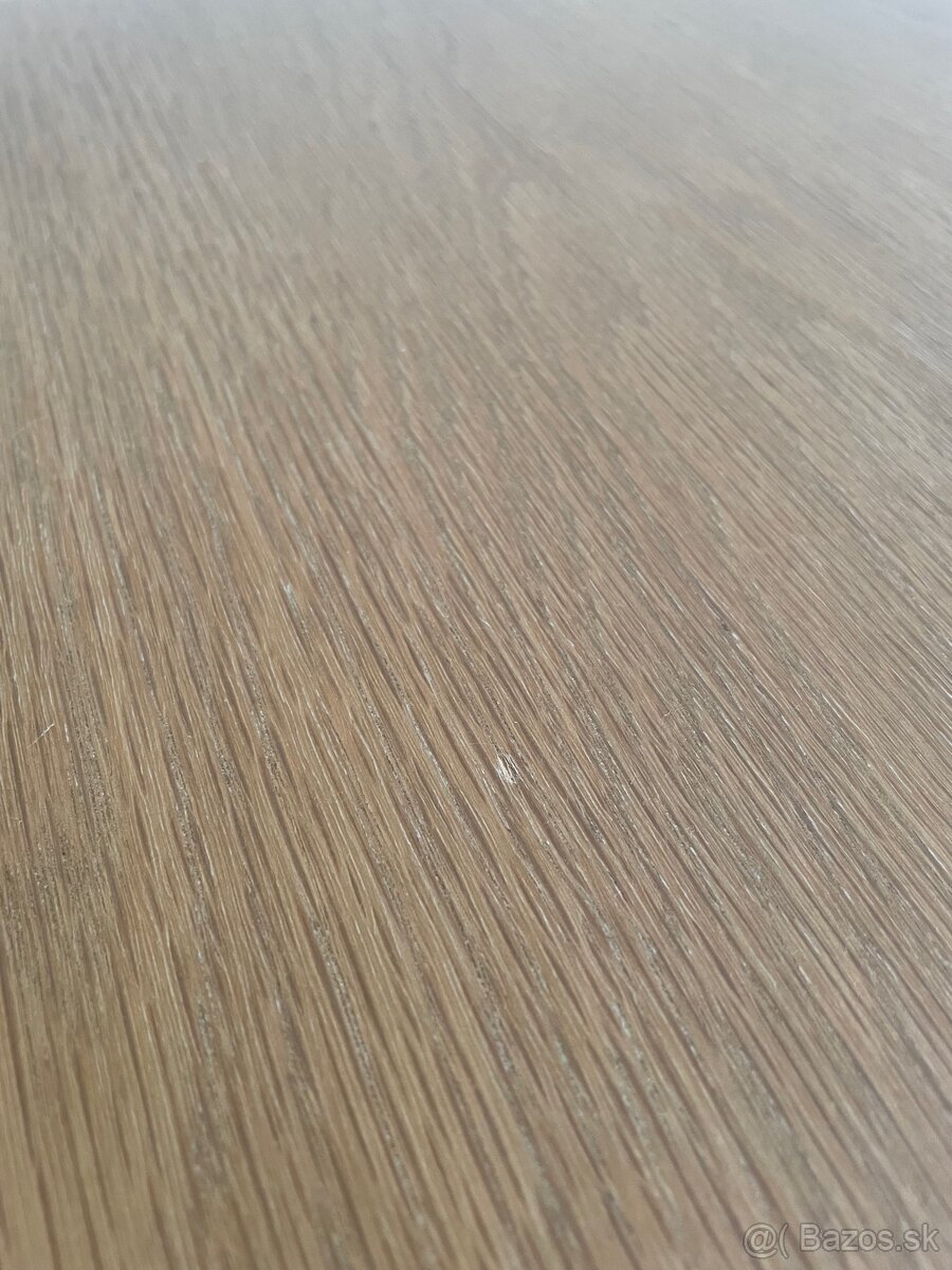 Jedálenský okrúhly stôl Jegind - 7