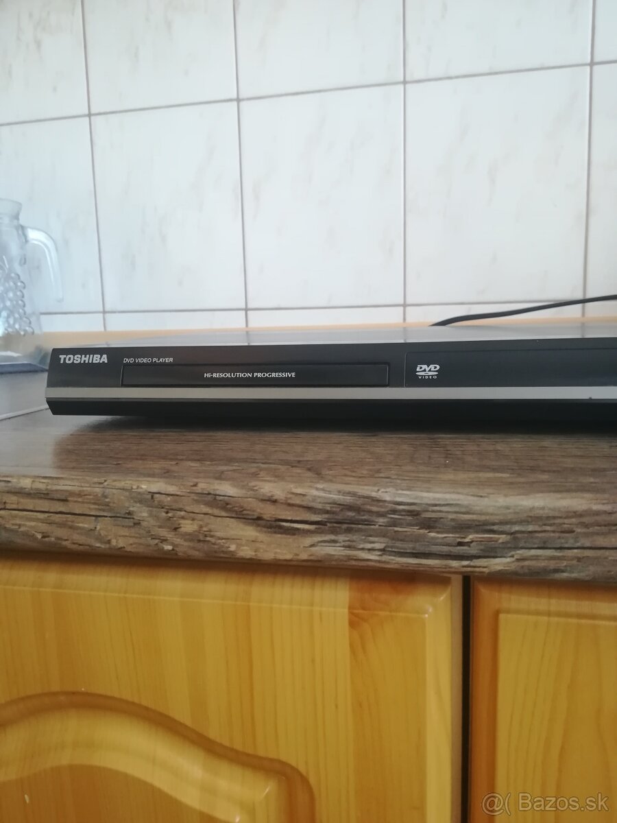 Toshiba DVD VIDEO - 7