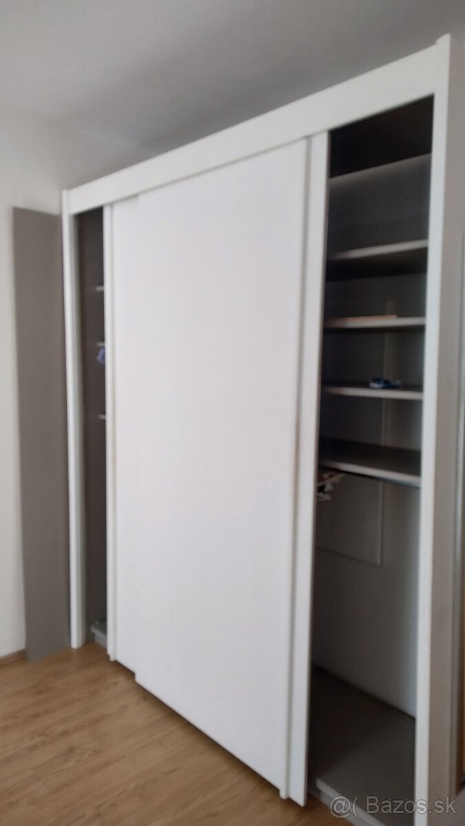 Prenajmem 1 izbovy byt - 7