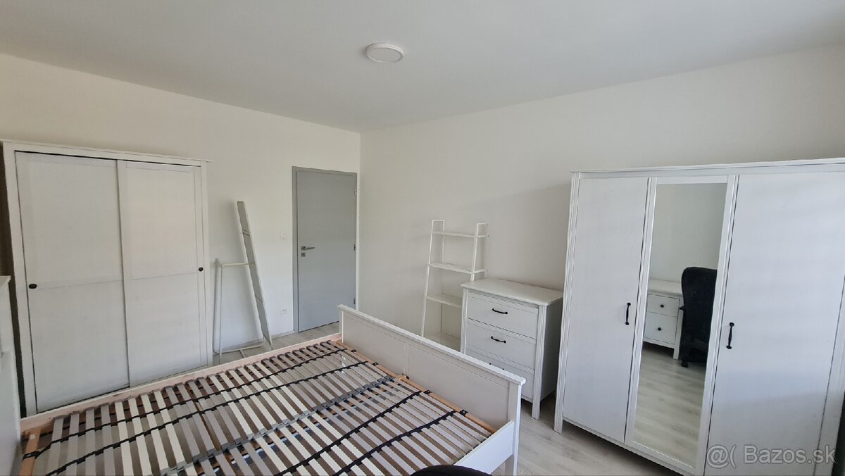 Prenájom 2 - izbového bytu Prešov Sabinovská - 7