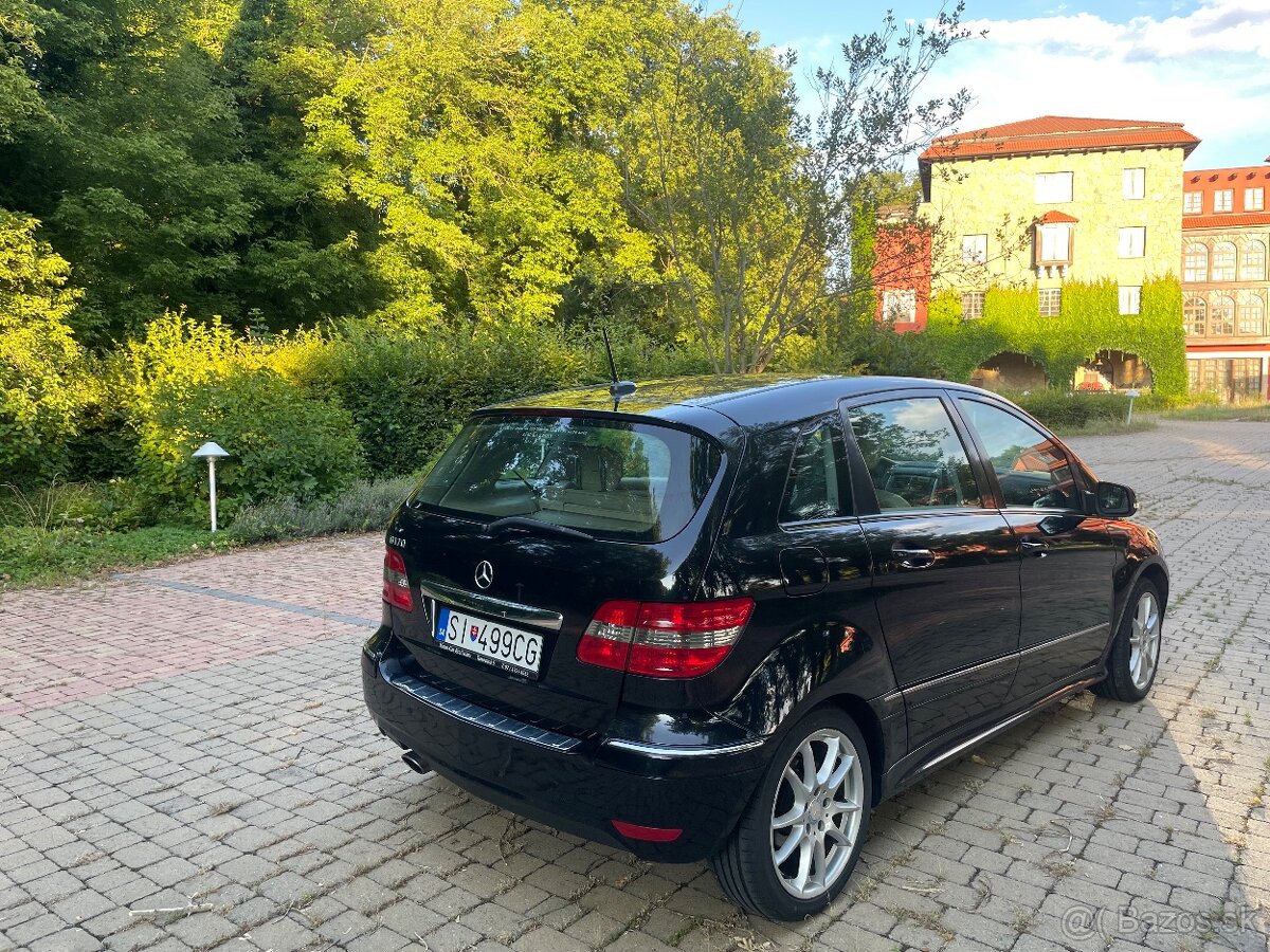 Mercedes-Benz B170 - 7