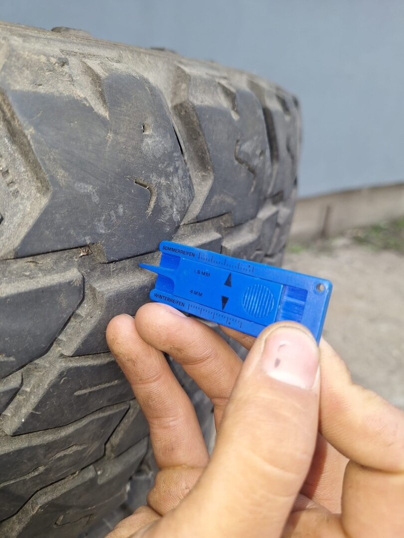 Pmeu discover S/T 245 75 R16 M+S 7mm - 7