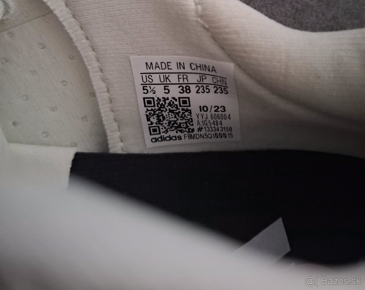 Adidas a Spezialized - 7