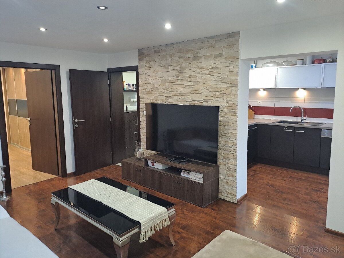 Na predaj - 3-izbový byt s loggiou, Prešov. - 7