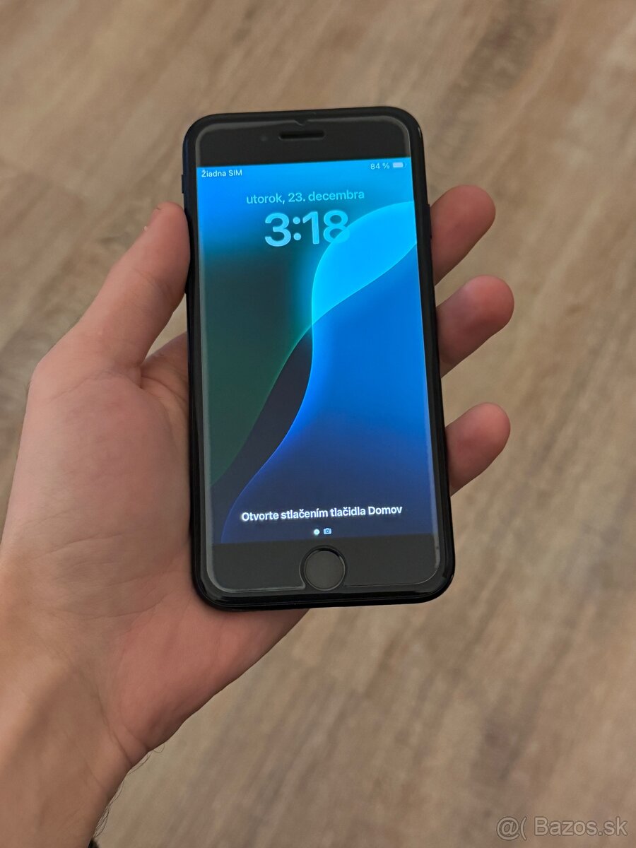 iPhone SE 2020 Black - 7