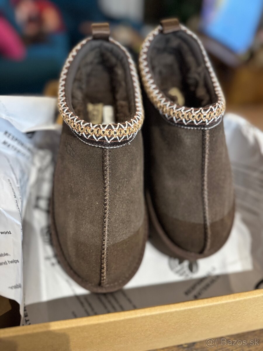 UGG tazz choco platform v.40 Skladom - 7