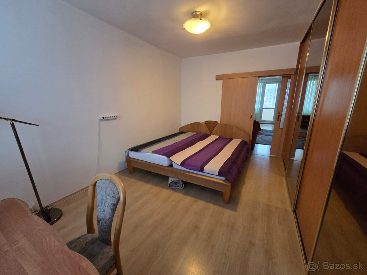 PREDAJ - 3 izbový byt ul.Štefánikova - MICHALOVCE - 7