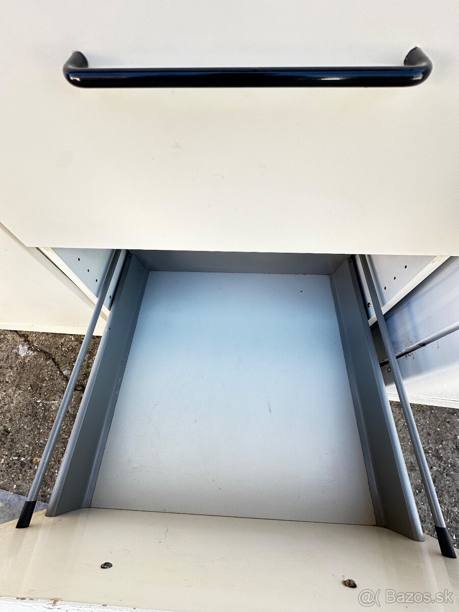 Kuchynská linka +spotrebice - 7