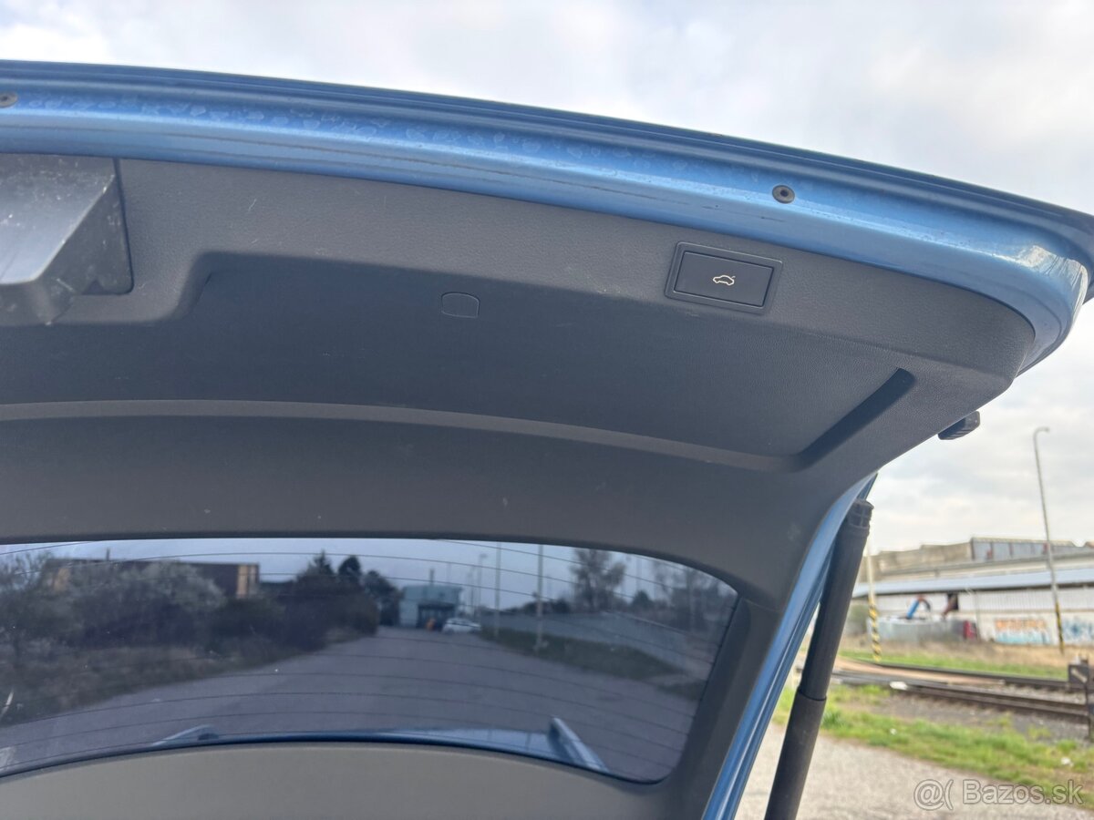 Škoda Octavia 3 2,0 TDI DSG 4x4 - 7