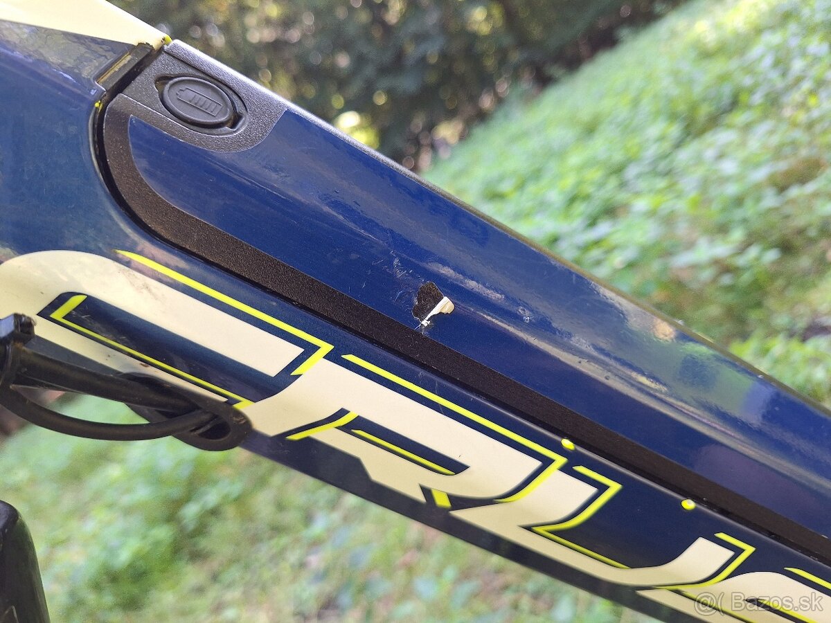 Crussis e-Largo 7.7 (29", rám 20'') DO NEDELE 700€ - 7