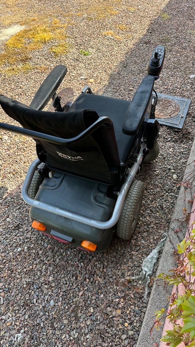 Predam Elektrický invalidní vozík Meyra Smart 906 - 7