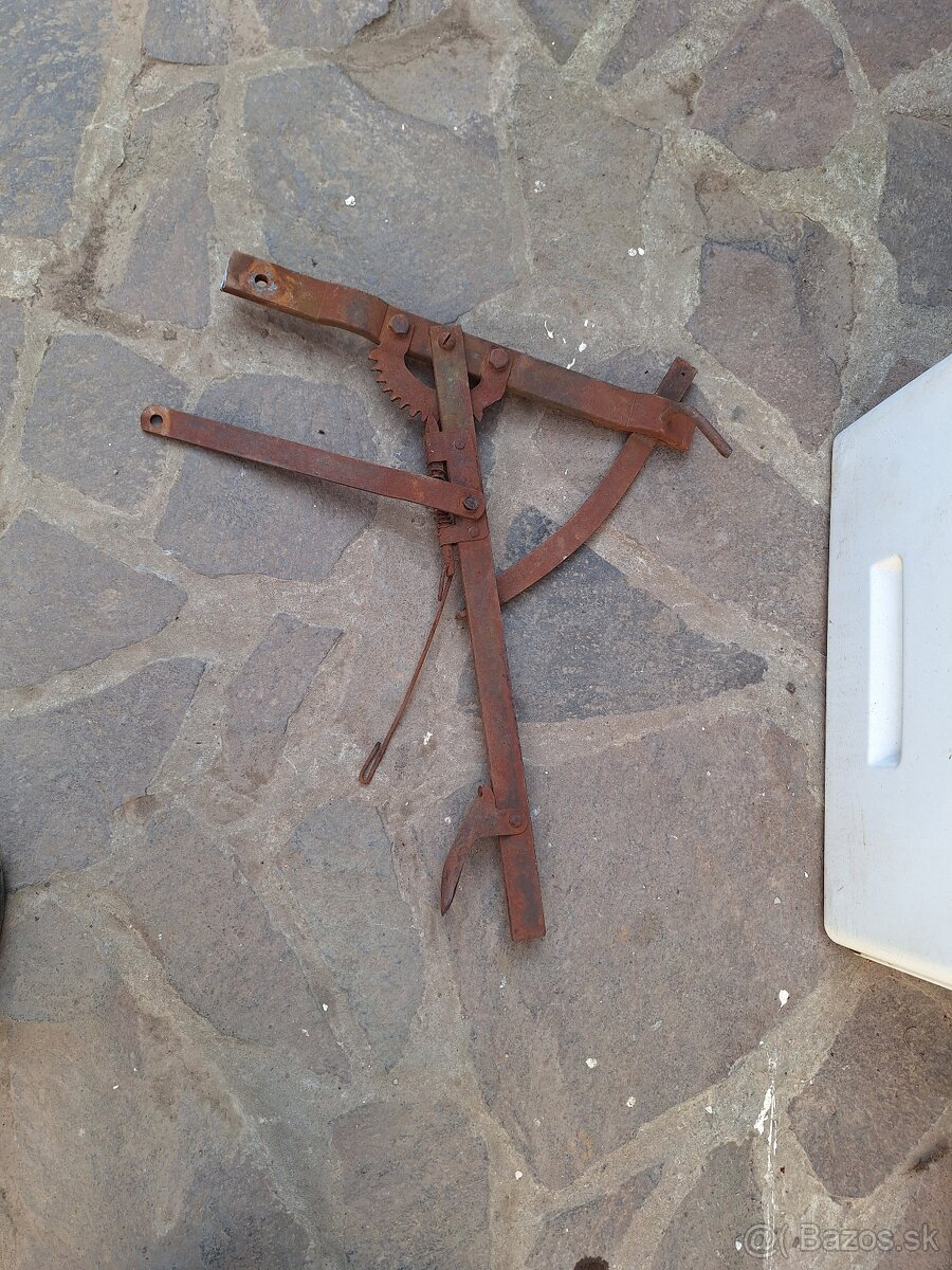 Historicka ručná brzda 1 - 7