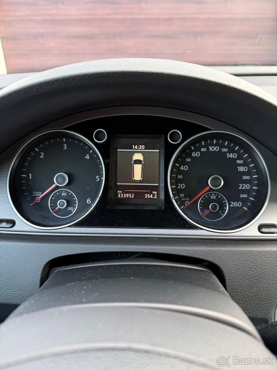 Predám Volkswagen Passat Combi b7 2.0 TDi - 7